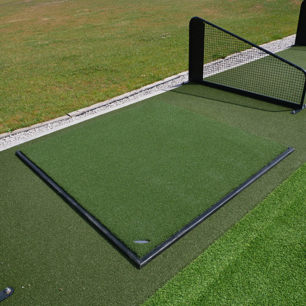 GolfBays Hitting Mat 4'11 X 4'11