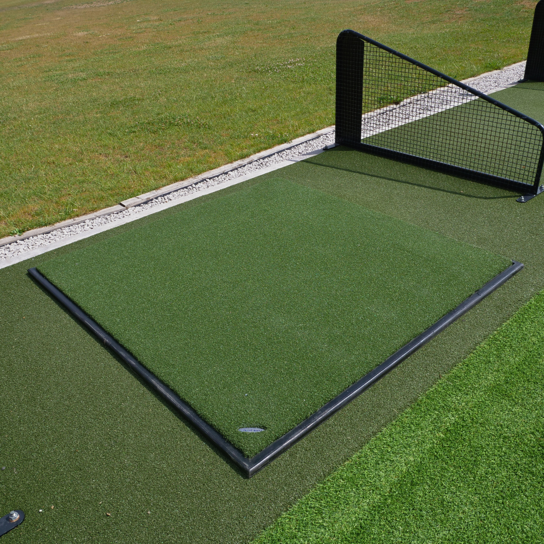GolfBays Hitting Mat 4'11 X 4'11